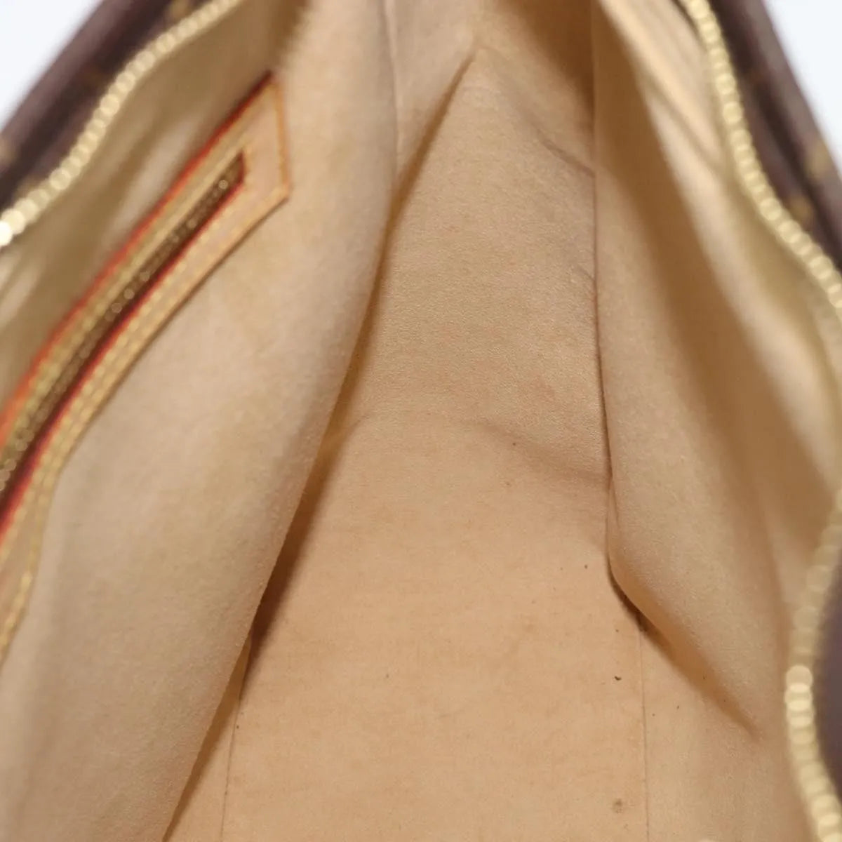 Louis Vuitton Looping Monogram Canvas, Brown, Canvas, Handbag