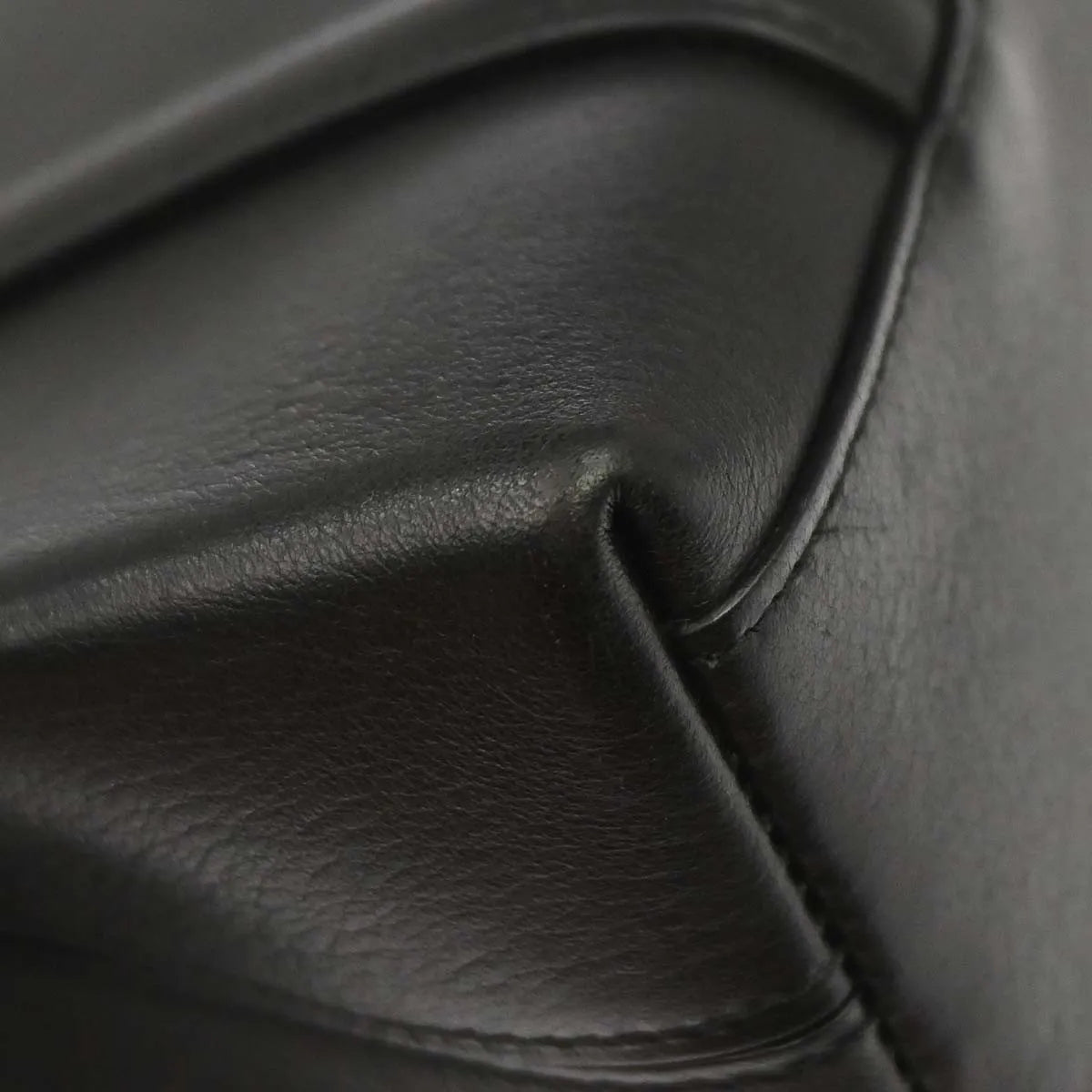 Cartier Cabochon Leather, Black, Leather, Handbag