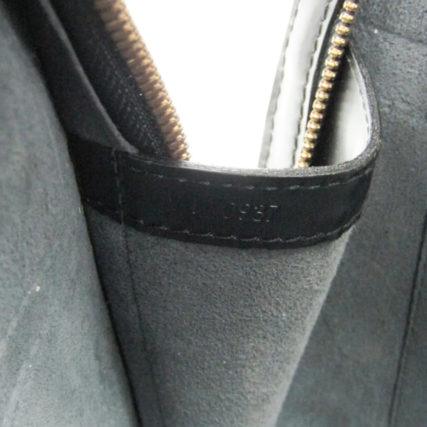 Louis Vuitton Lussac Epi Leather, Black, Leather, Shoulder Bag