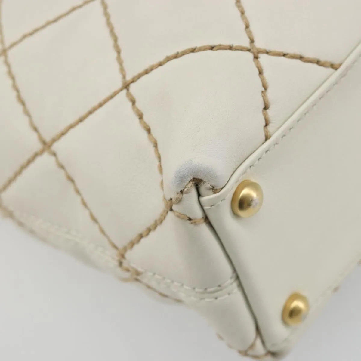 Chanel Surpique Tote Quilted Leather, White, Leather, Tote Bag