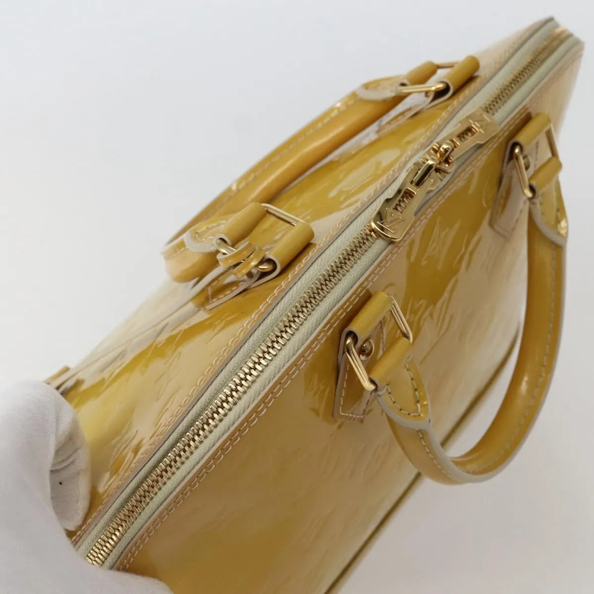Louis Vuitton Alma Monogram Vernis, Beige, Patent Leather, Handbag