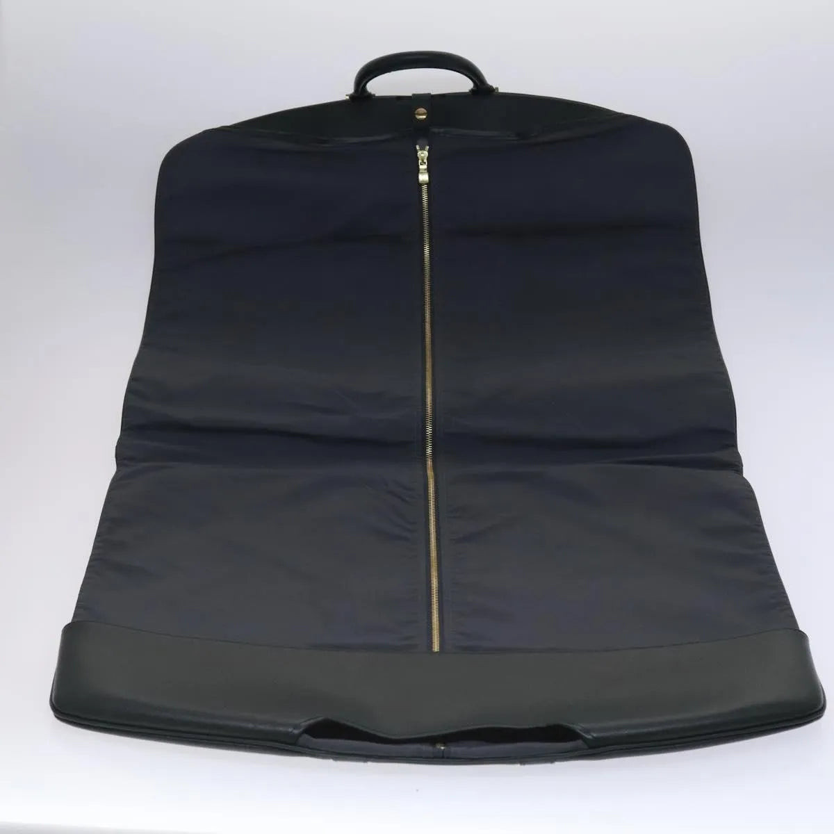 Louis Vuitton Garment Cover Taiga Leather, Other, Leather, Travel Bag
