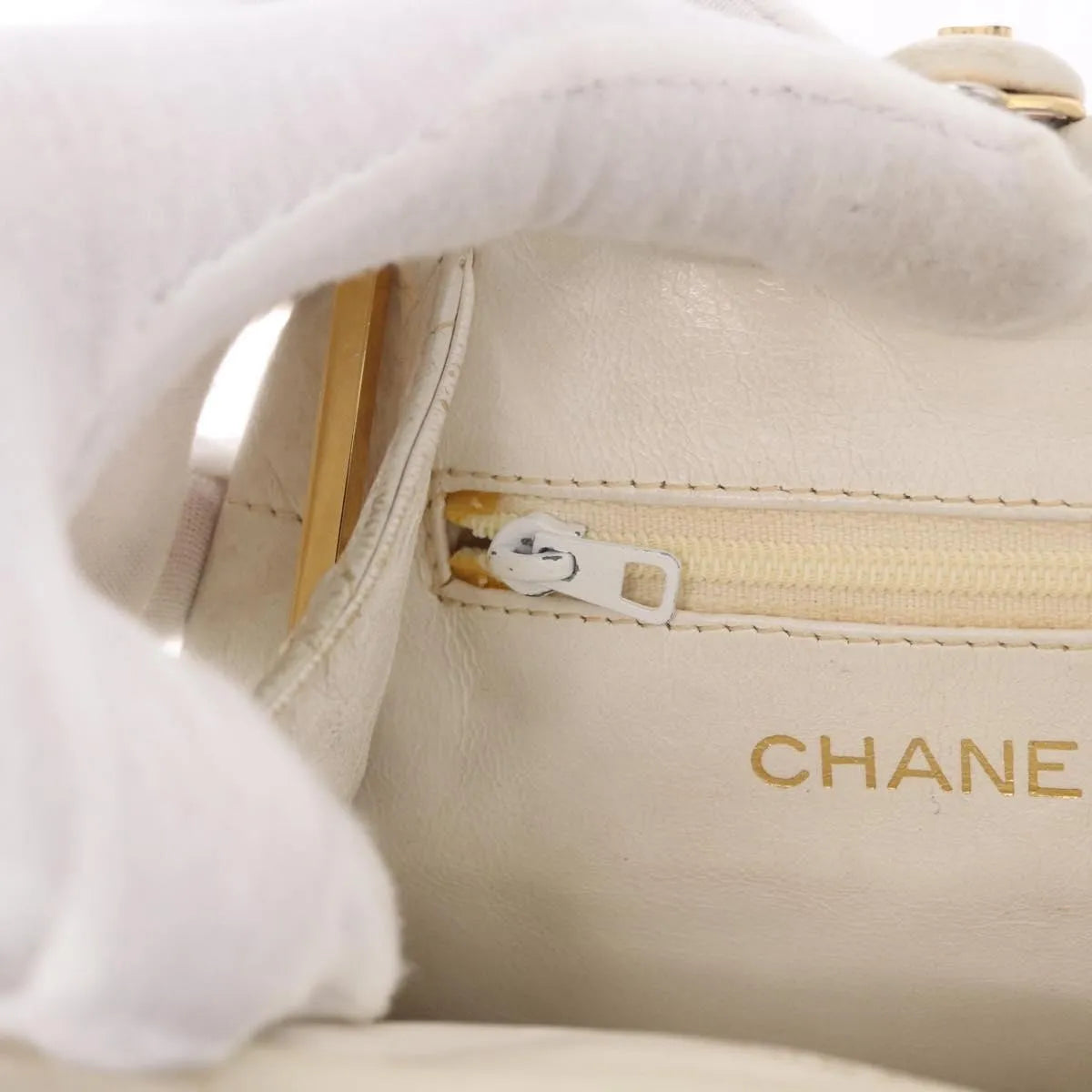 Chanel Vintage Diamond CC Tassel Quilted Lambskin, White, Leather, Shoulder Bag