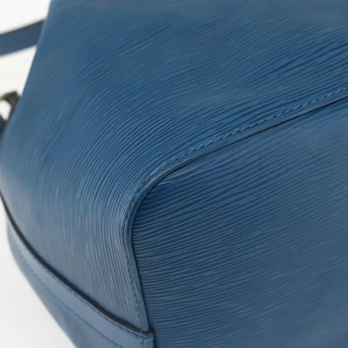 Louis Vuitton Petit Noe Epi Leather, Blue, Leather, Shoulder Bag