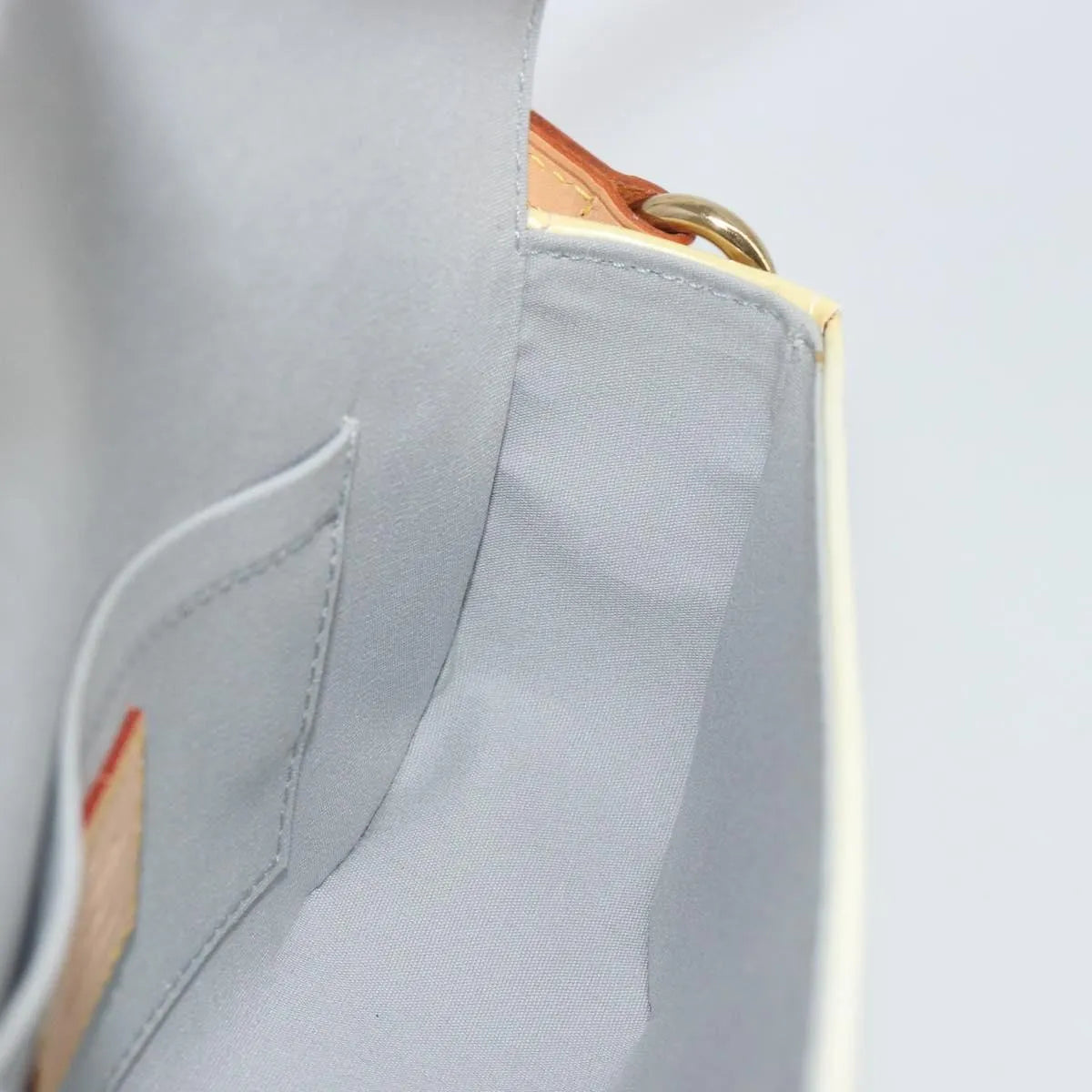 Louis Vuitton Malibu Street Monogram Patent leather, Beige, Patent Leather, Shoulder Bag