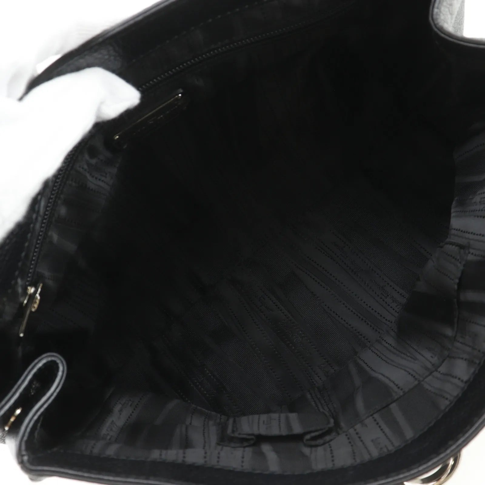 Salvatore Ferragamo Gancini Satchel Leather, Black, Leather, Shoulder Bag