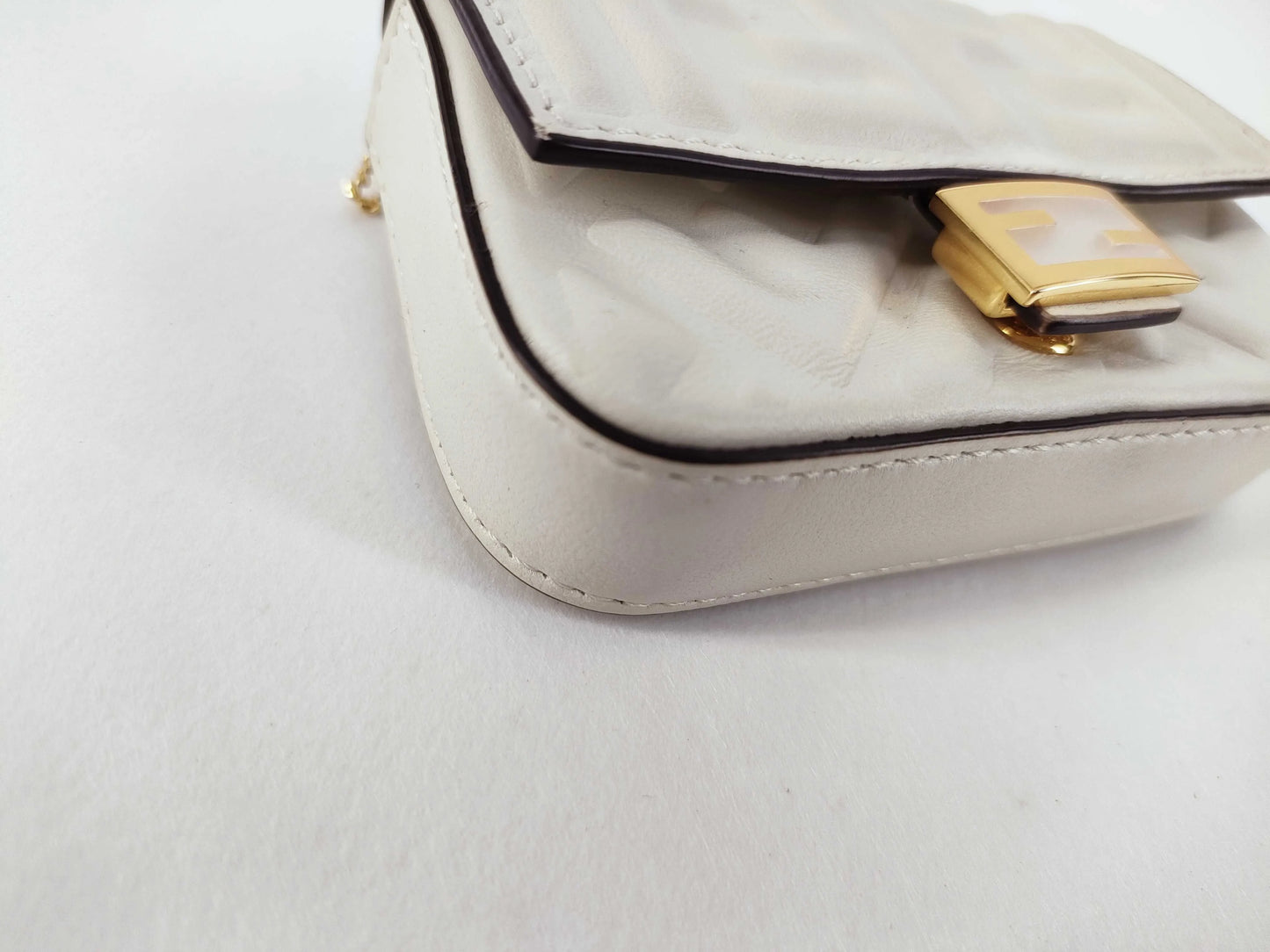 Fendi Baguette Bag Charm Leather, White, Leather, Clutch