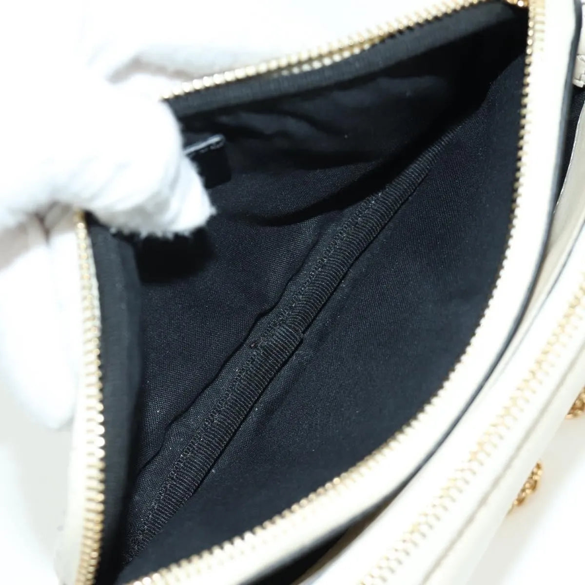 Fendi Easy 2 Baguette Leather, Beige, Leather, Crossbody Bag