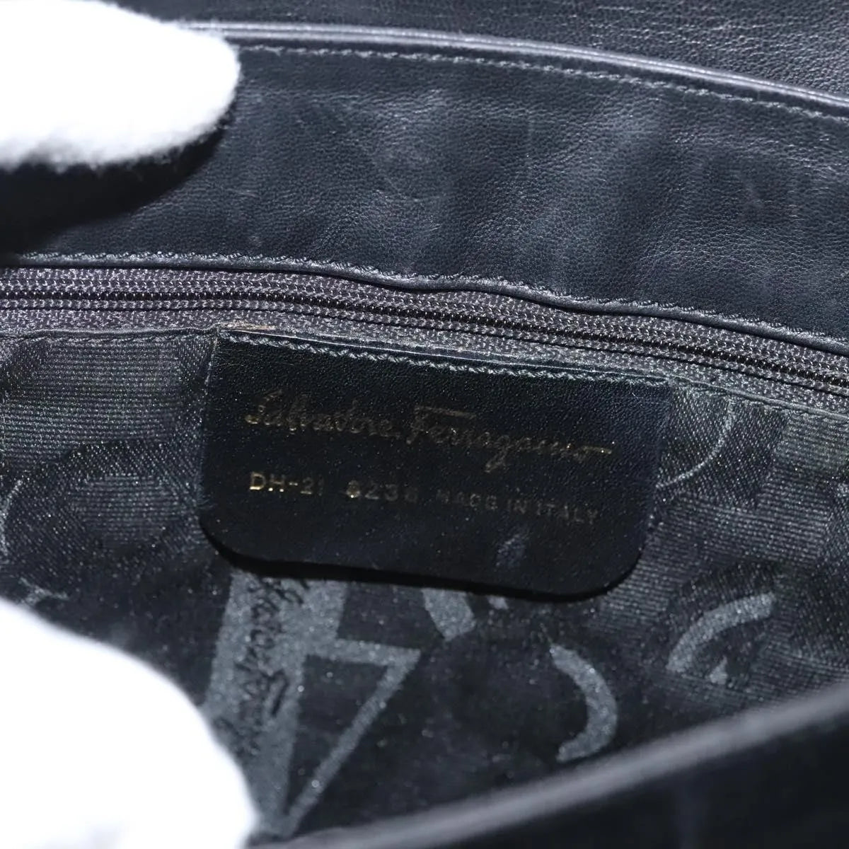 Salvatore Ferragamo Vintage Leather, Black, Leather, Handbag