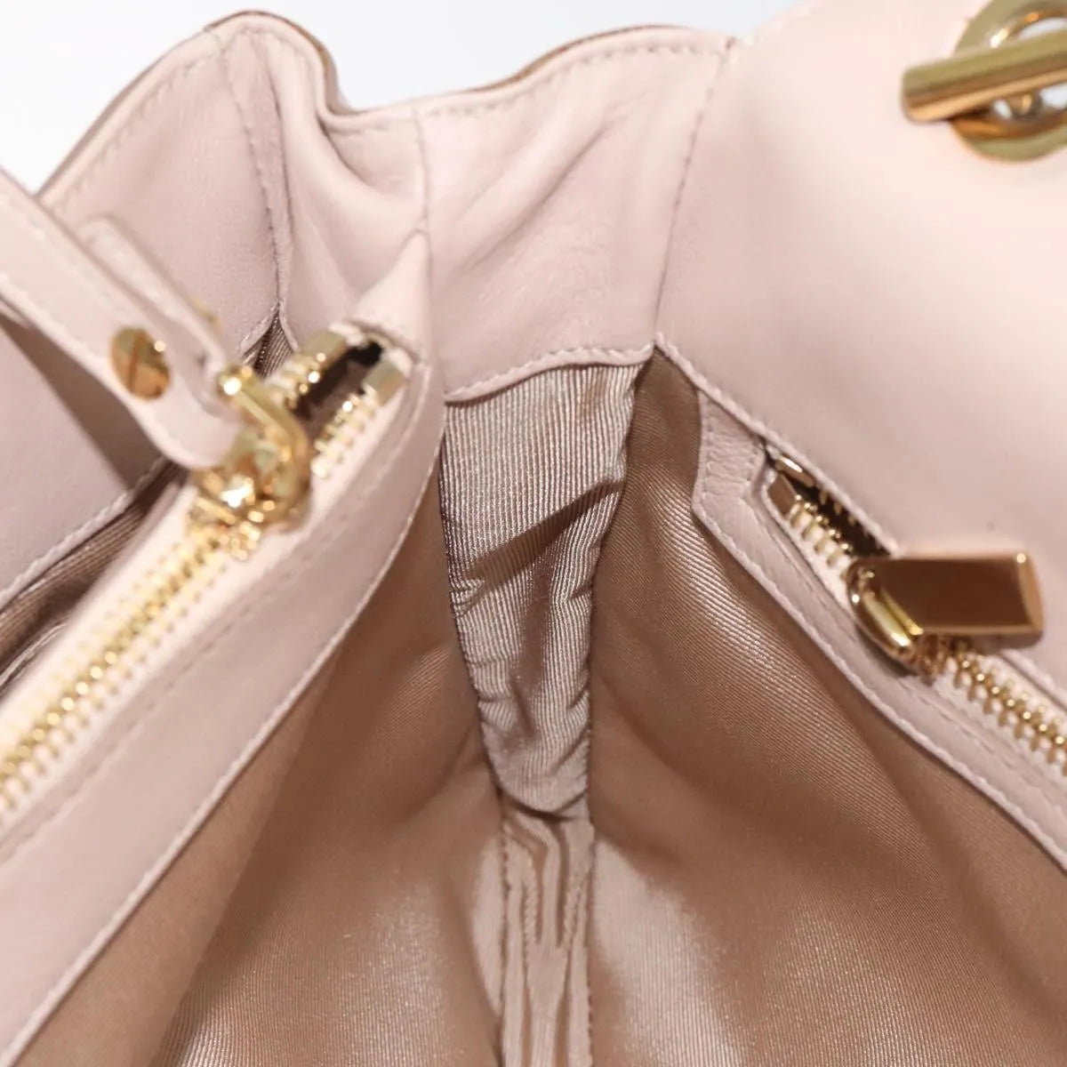 Salvatore Ferragamo Gancini Chain Leather, Beige, Leather, Shoulder Bag