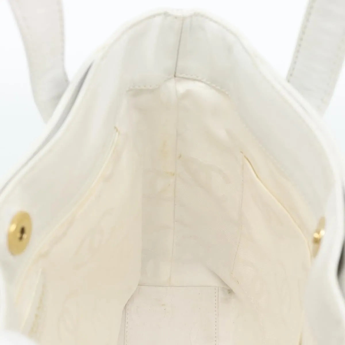 Chanel Surpique Tote Quilted Leather, White, Leather, Tote Bag