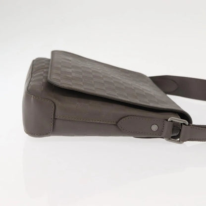 Louis Vuitton District Messenger Damier Infini Leather, Gray, Leather, Shoulder Bag