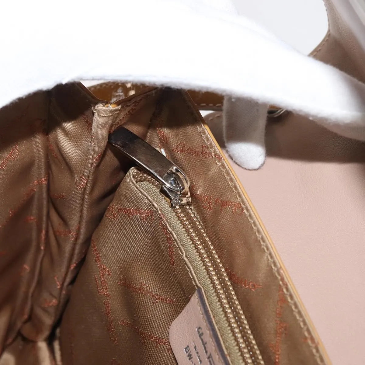 Salvatore Ferragamo Gancini Patent Leather, Beige, Patent Leather, Handbag