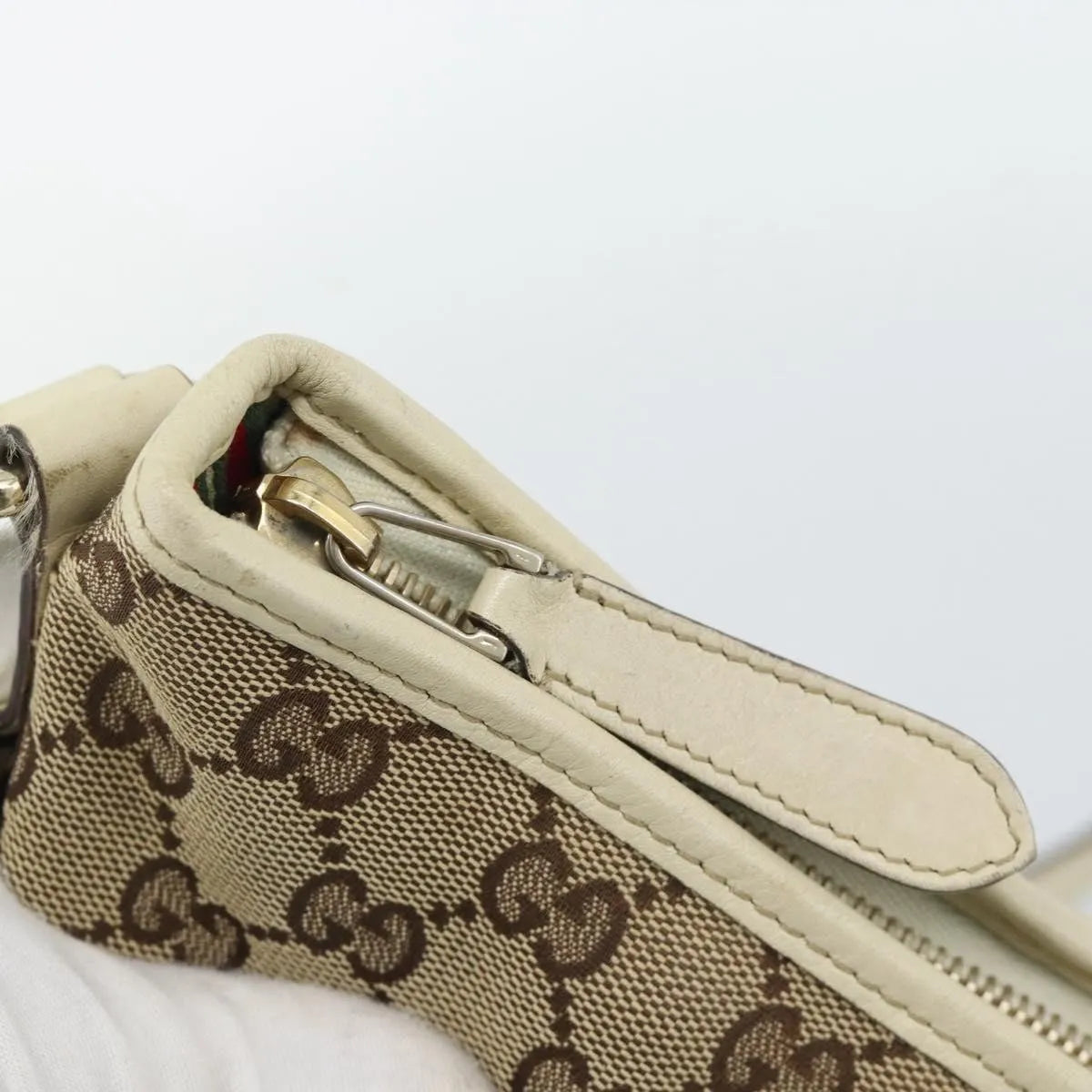 Gucci Britt Half Moon Hobo GG Canvas, Beige, Canvas, Shoulder Bag