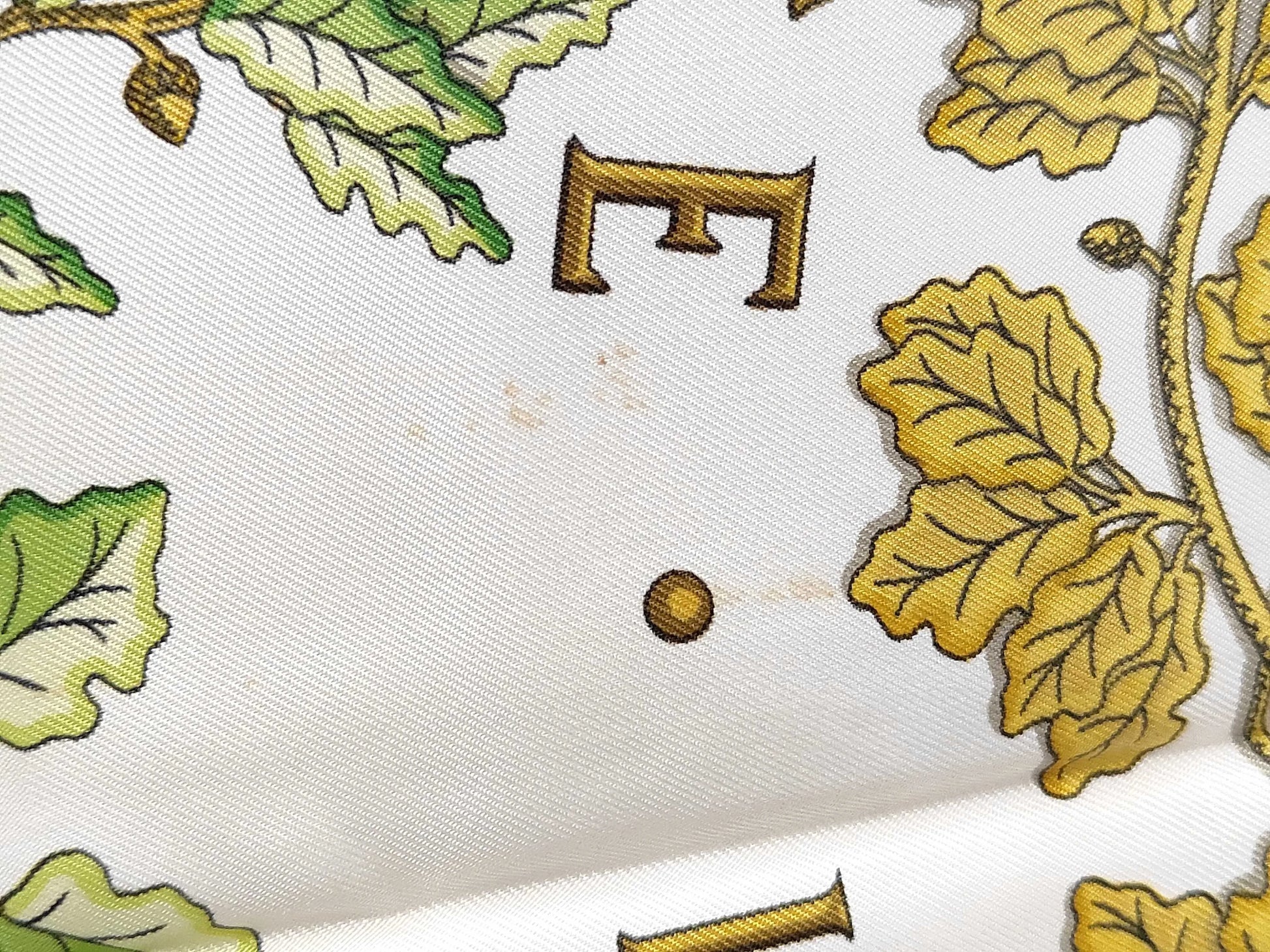 Hermes Carré 90 Silk multicolor, Multicolour, Silk, Scarf