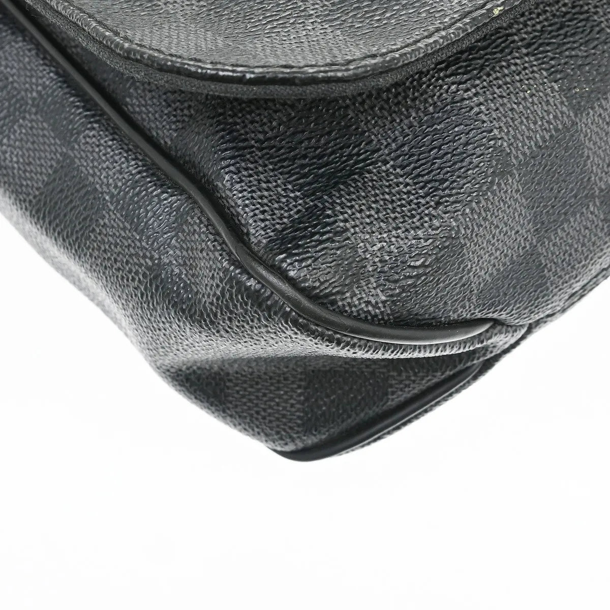 Louis Vuitton District Messenger Damier Graphite, Black, Canvas, Shoulder Bag
