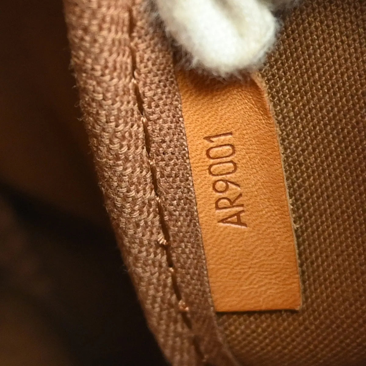 Louis Vuitton Saumur Canvas, Brown, Canvas, Shoulder Bag