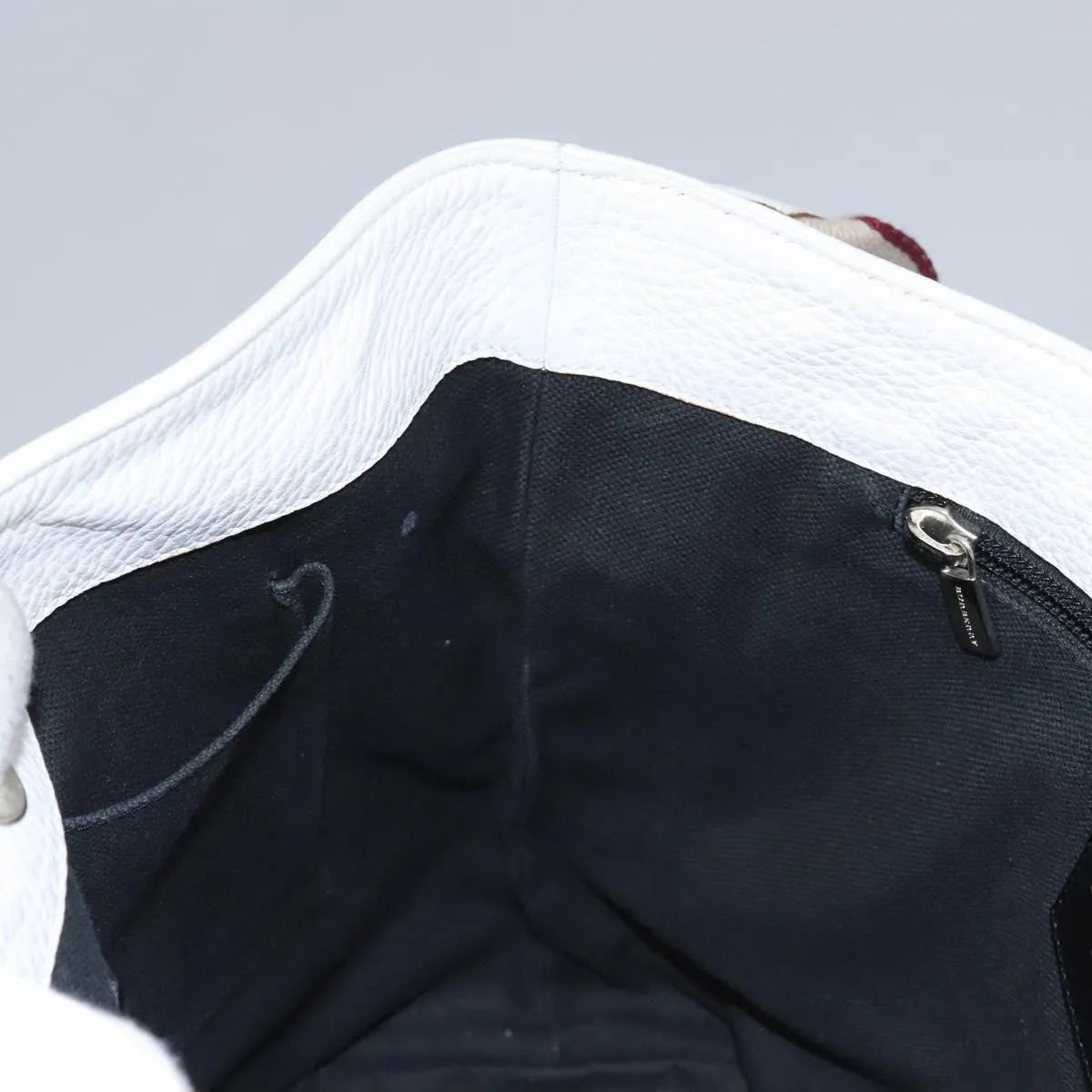 Burberry Vintage Leather, White, Leather, Shoulder Bag