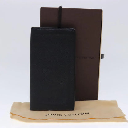 Louis Vuitton Porte Cartes Taiga Leather, Gray, Leather, Wallet