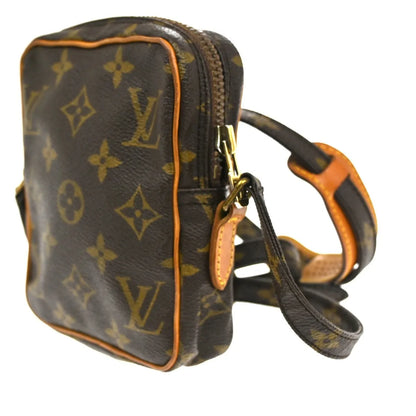 Louis Vuitton Danube Monogram Canvas, Brown, Canvas, Clutch