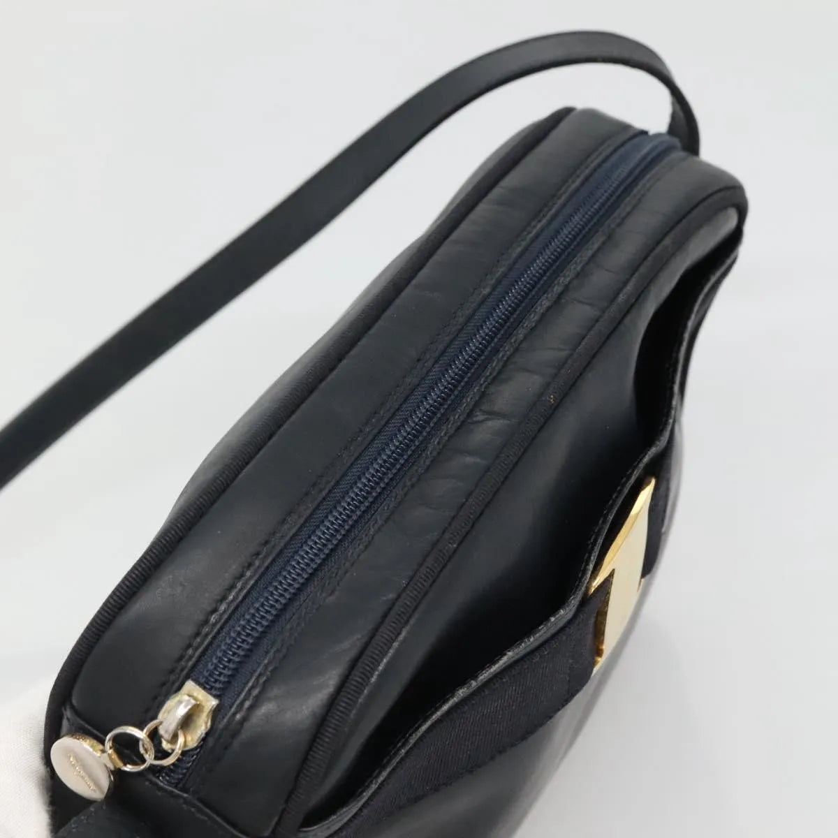 Salvatore Ferragamo Vara Bow camera Leather, Navy, Leather, Shoulder Bag