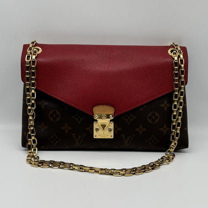 Louis Vuitton Pallas Chain Shoulder Monogram Canvas and Calfskin, Brown, Canvas, Clutch