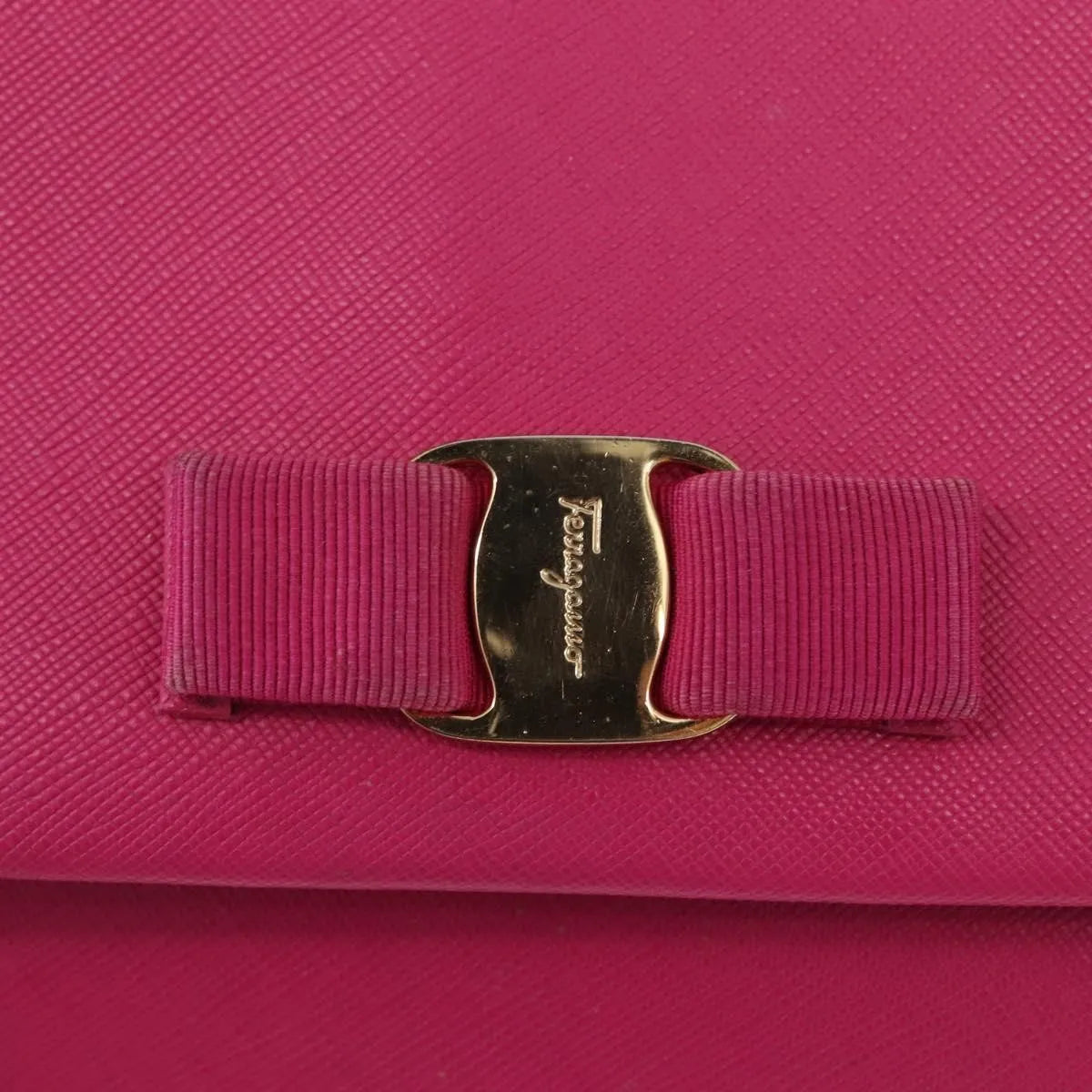 Salvatore Ferragamo Vala Chain Leather, Pink, Leather, Shoulder Bag