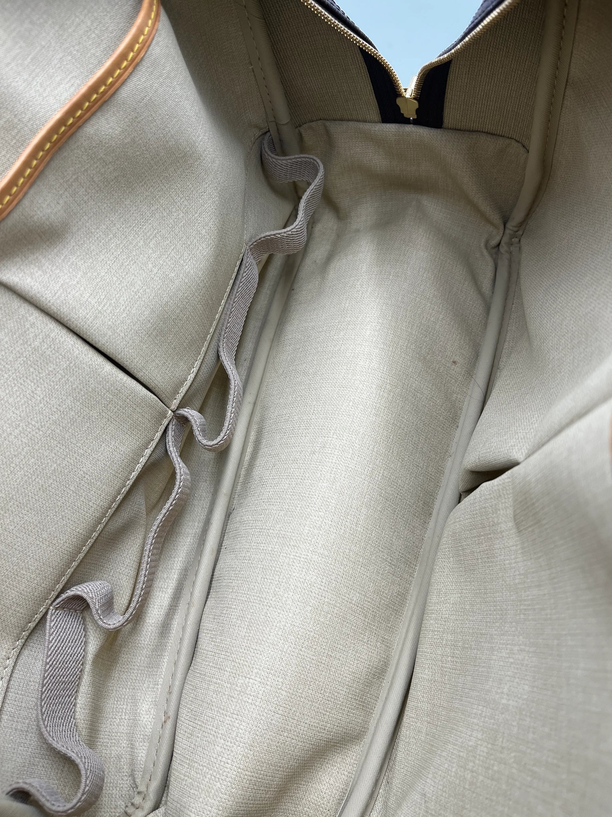 Louis Vuitton Deauville Monogram Canvas, Brown, Canvas, Handbag