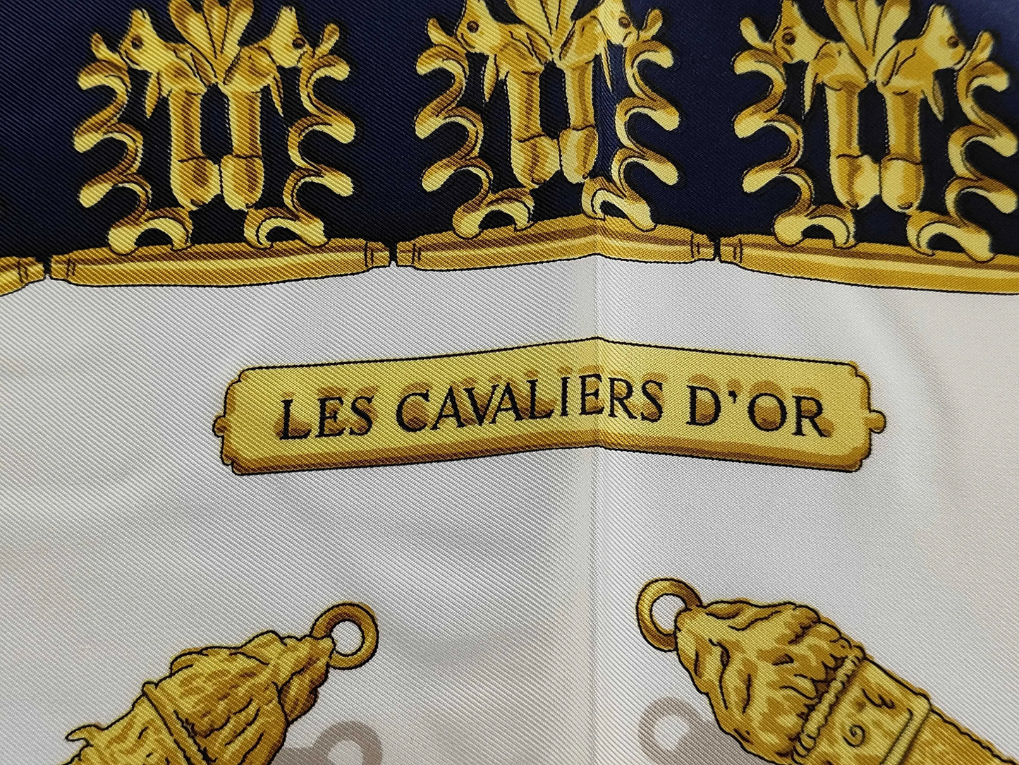 Hermes Carré 90 Silk multicolor, Multicolour, Silk, Scarf