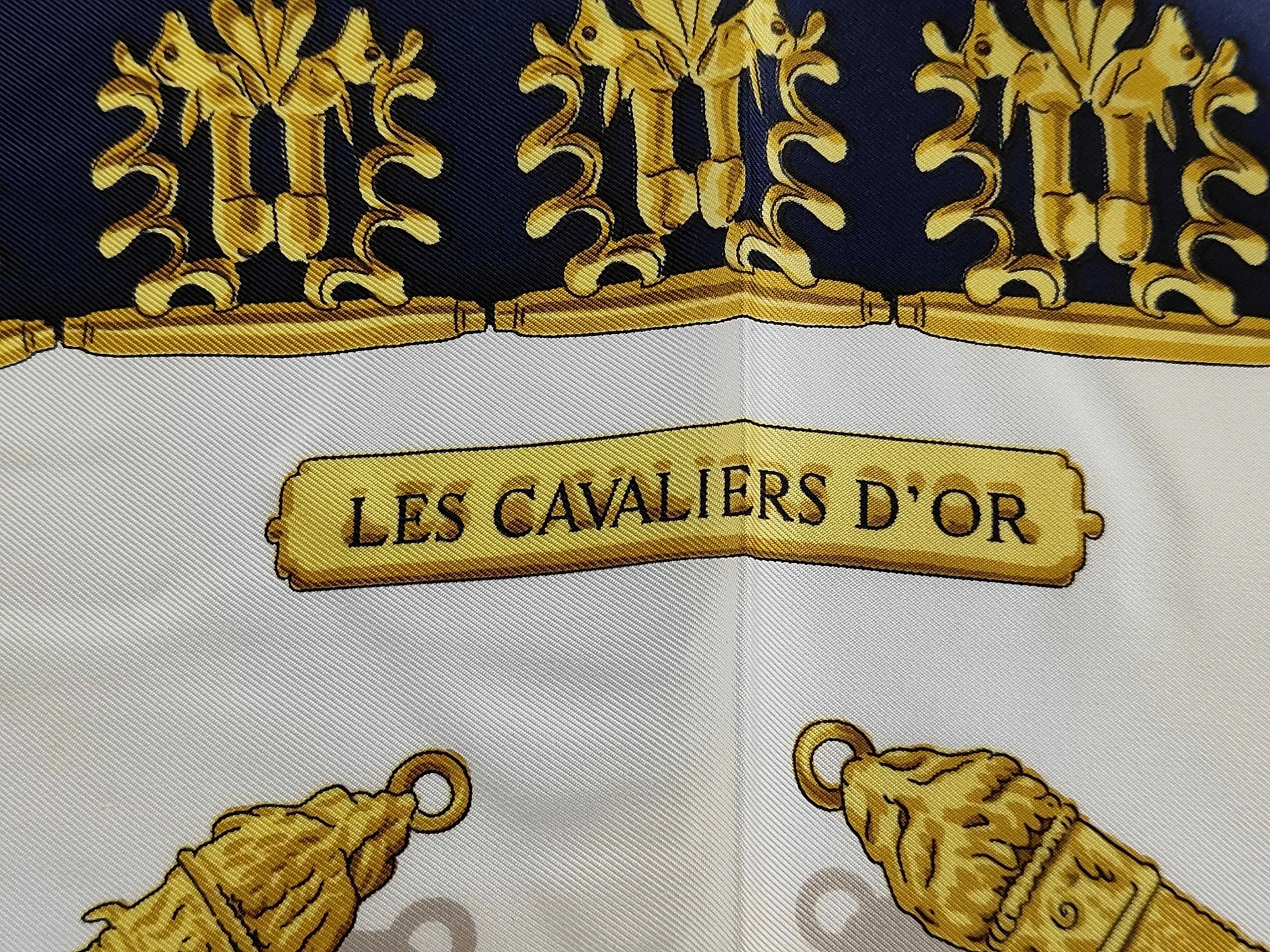 Hermes Carré 90 Silk multicolor, Multicolour, Silk, Scarf