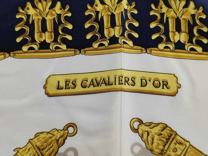 Hermes Carré 90 Silk multicolor, Multicolour, Silk, Scarf