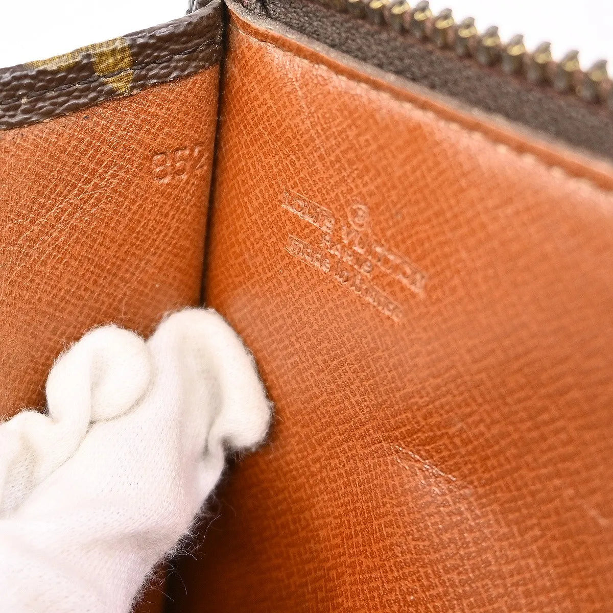 Louis Vuitton Poche Documents Monogram Canvas, Brown, Canvas, Clutch