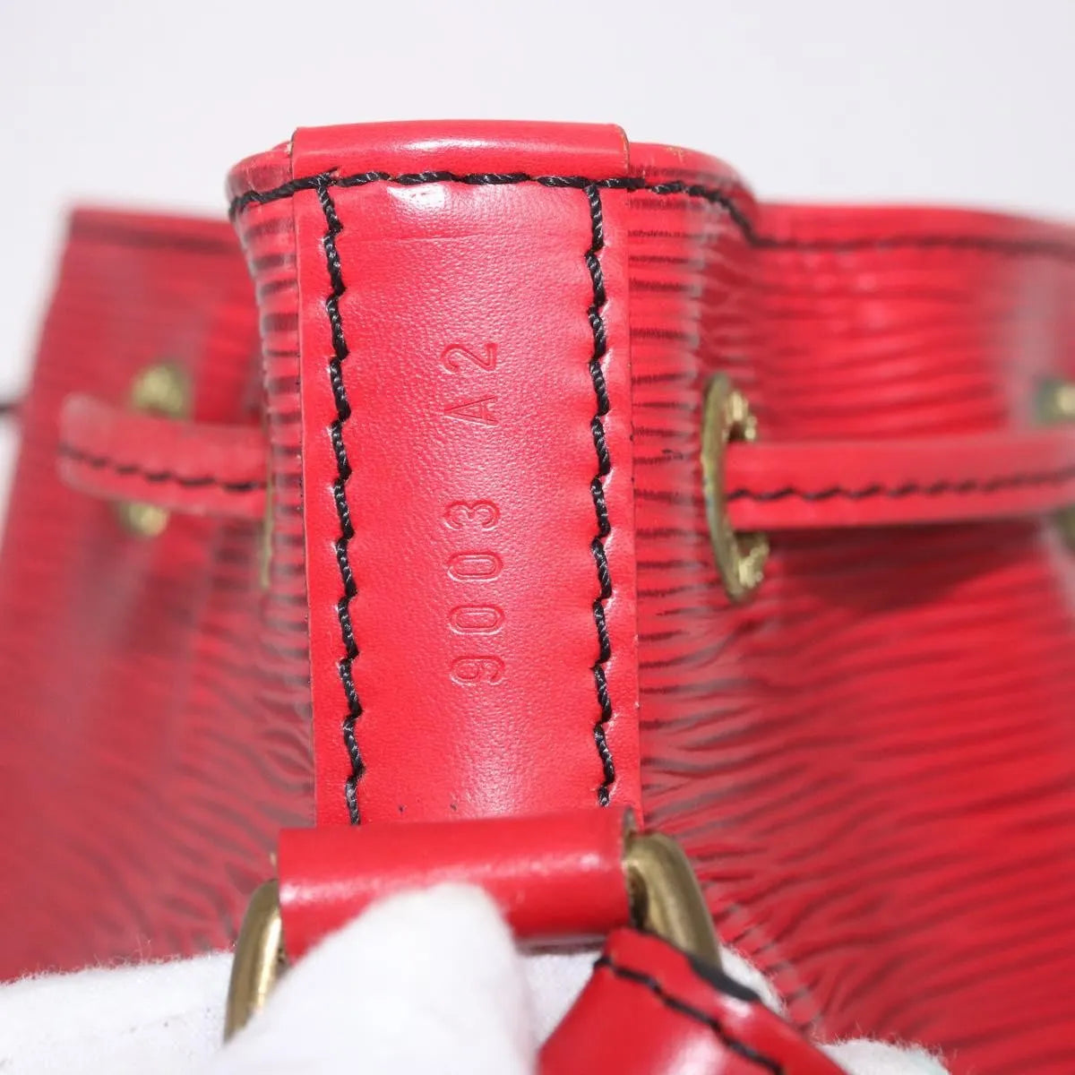 Louis Vuitton Petit Noe Epi Leather, Red, Leather, Shoulder Bag