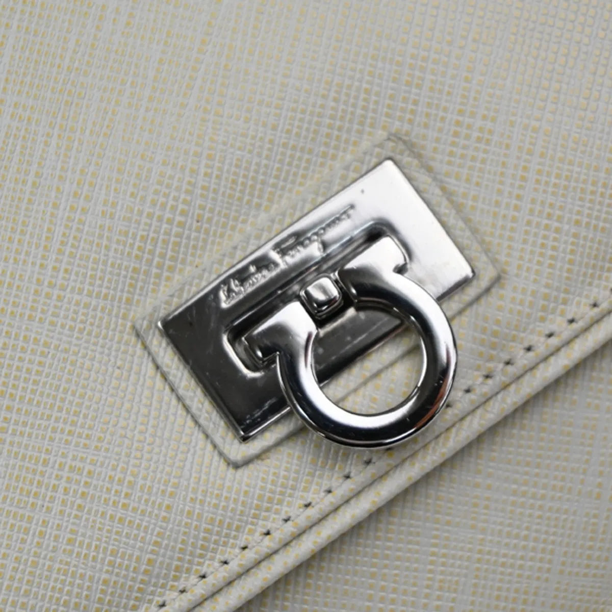 Salvatore Ferragamo Gancini Leather, White, Leather, Shoulder Bag