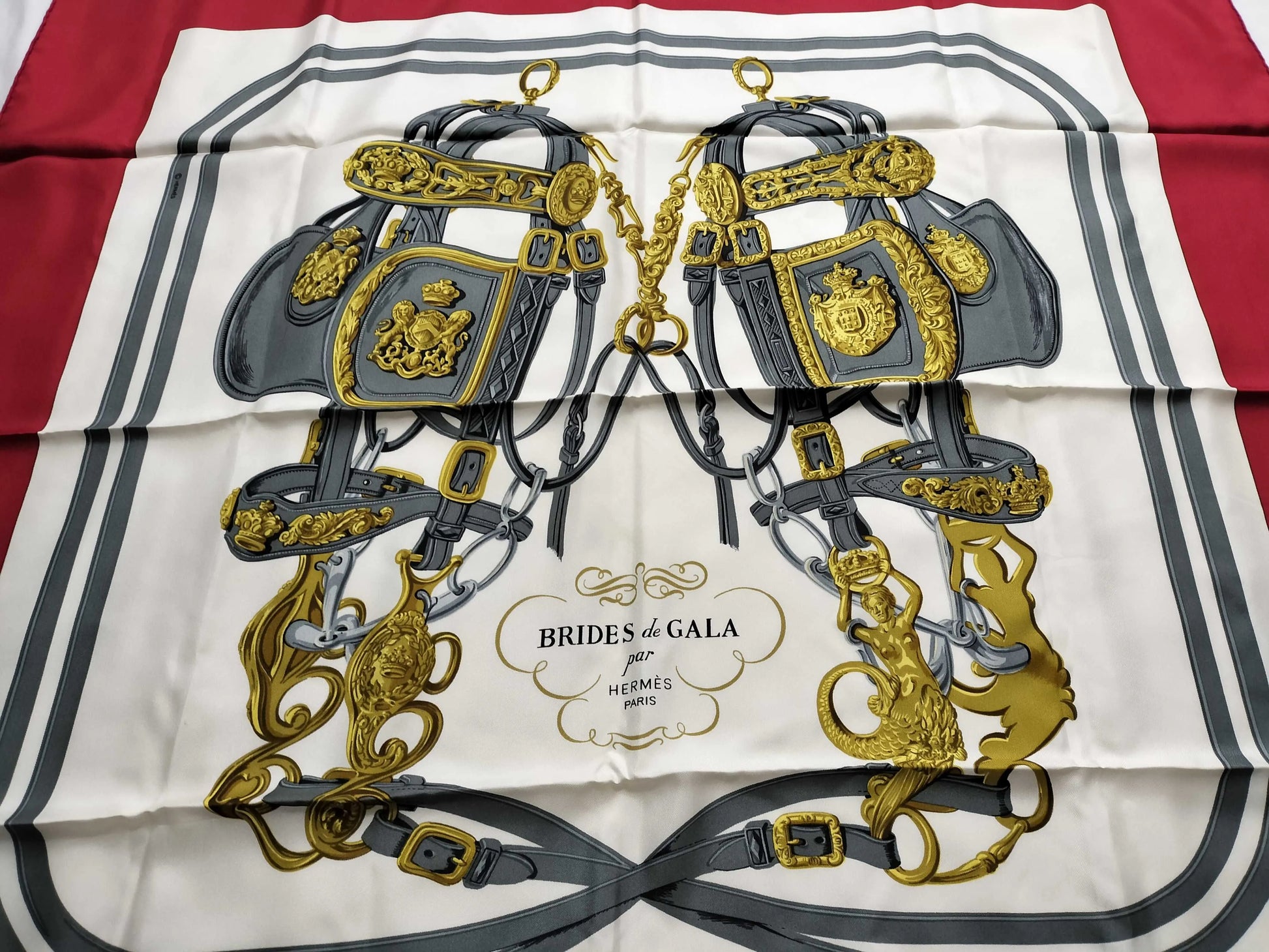 Hermes Carré 90 Silk multicolor, Red, Silk, Scarf