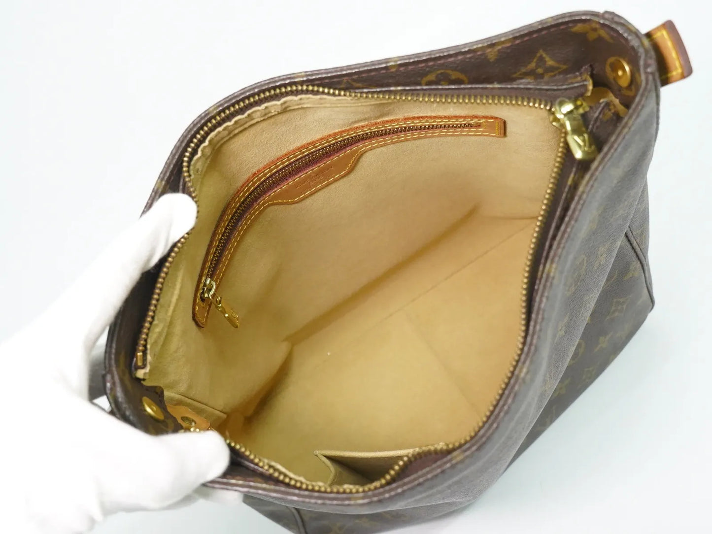 Louis Vuitton Monogram Looping Monogram Canvas, Brown, Canvas, Shoulder Bag