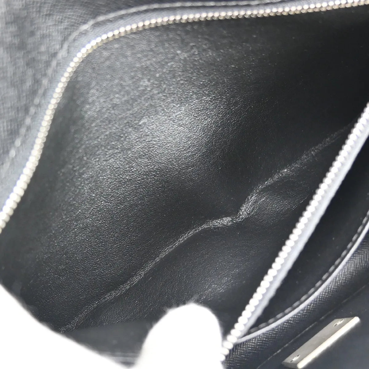 Louis Vuitton Selenga Pochette Taiga Leather, Black, Leather, Clutch