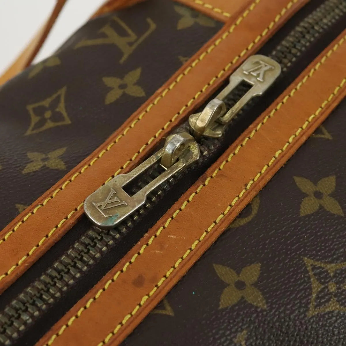 Louis Vuitton Sirius Monogram Canvas, Brown, Canvas, Travel Bag