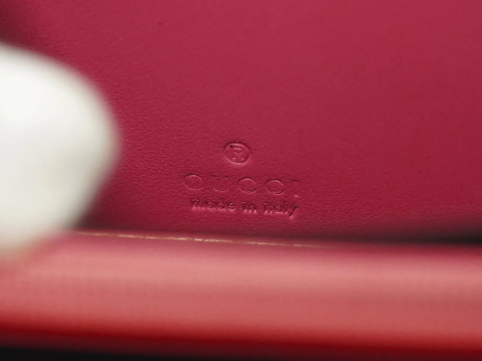 Gucci Zip Around Wallet (Outlet) Microguccissima Leather, Pink, Leather, Wallet