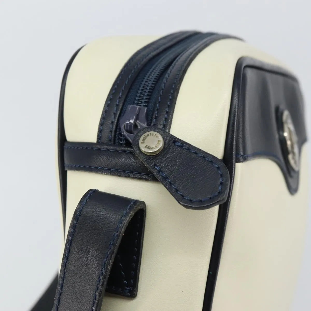 Burberry Vintage Leather, White, Leather, Shoulder Bag