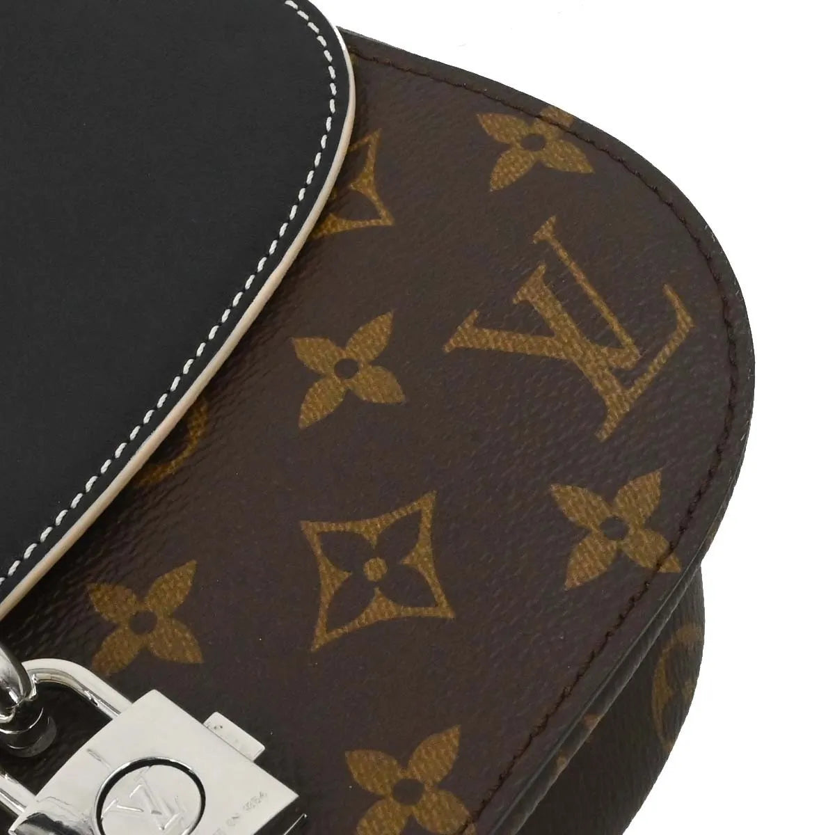 Louis Vuitton Chain It Monogram Canvas with Leather, Brown, Canvas, Handbag