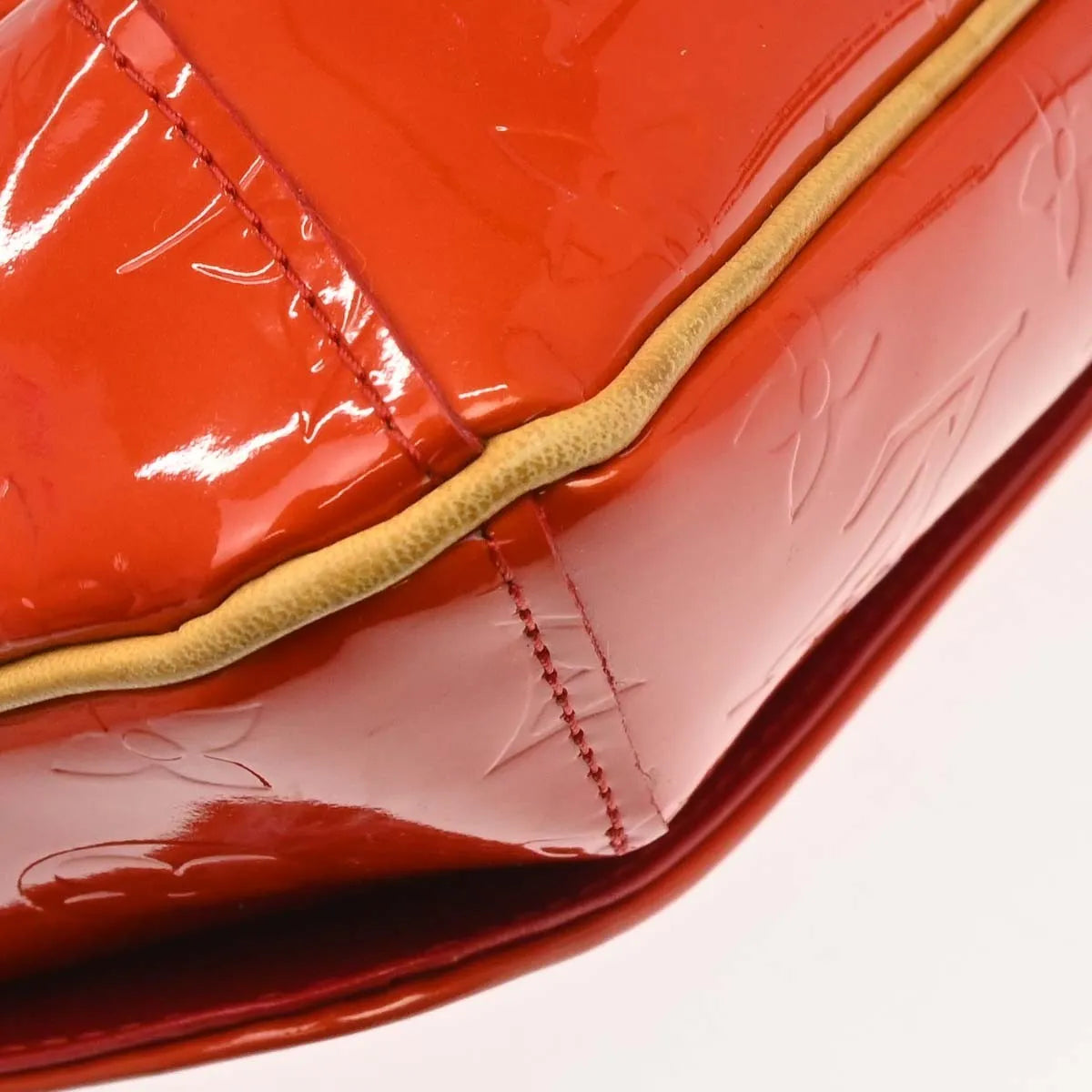 Louis Vuitton Thompson Street Handbag Monogram, Red, Patent Leather, Shoulder Bag