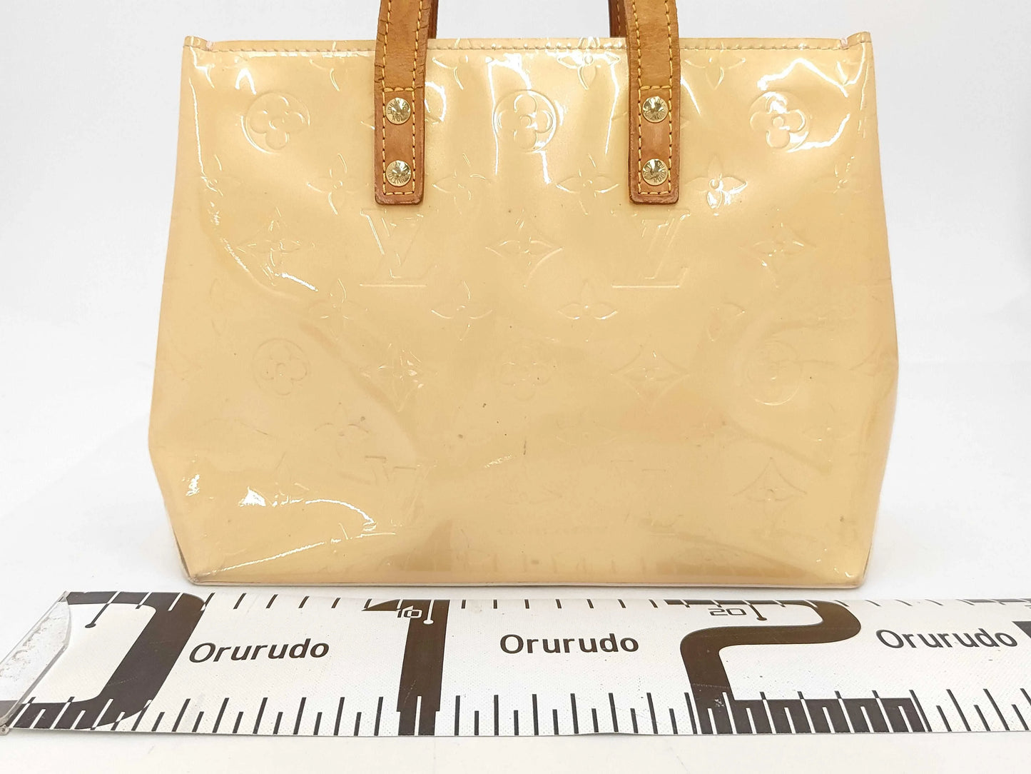 Louis Vuitton Reade Monogram Vernis, Beige, Canvas, Handbag