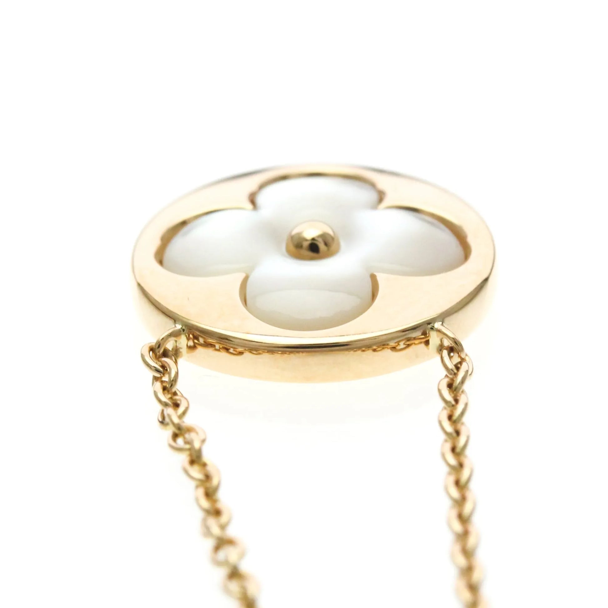 Louis Vuitton Color Blossom Medallion Pendant 18K Rose Gold with Mother of Pearl and Diamond, Gold, Pink Gold, Necklace
