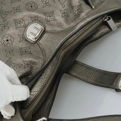 Louis Vuitton Mahina Monogram leather, Metallic, Canvas, Shoulder Bag