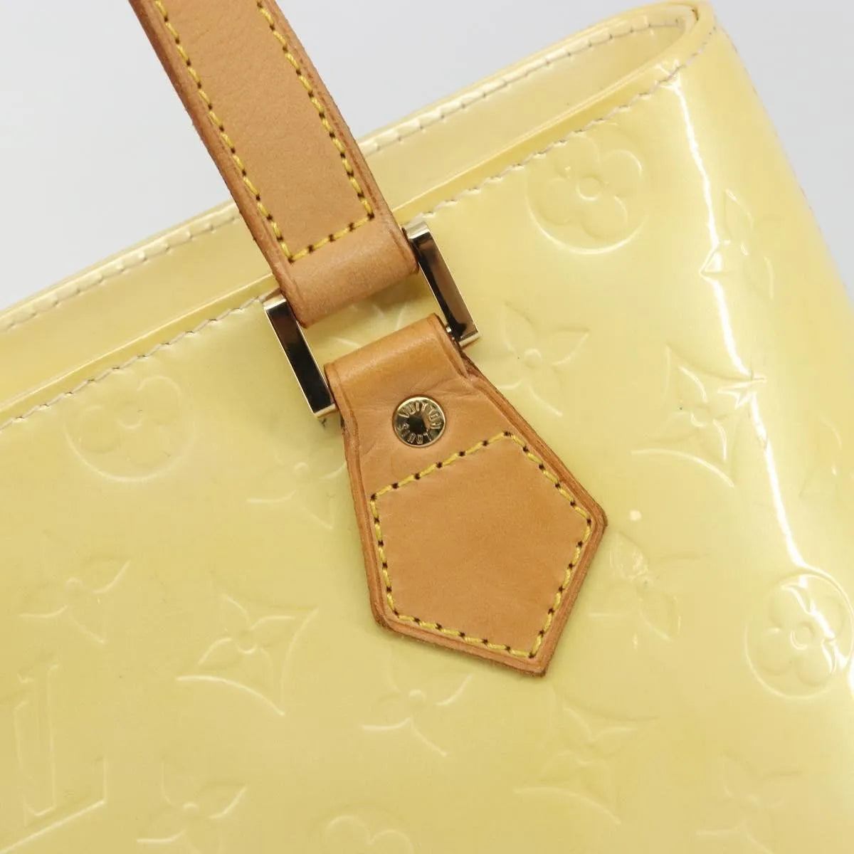Louis Vuitton Houston Monogram Vernis, Beige, Patent Leather, Tote Bag