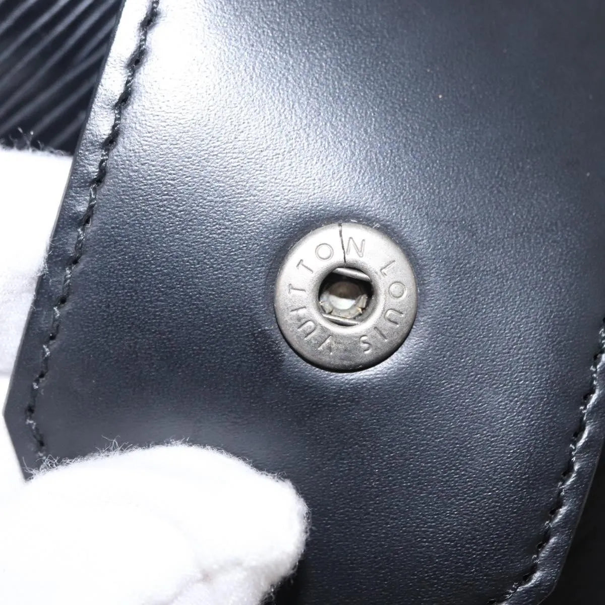 Louis Vuitton Vintage Sac d'Epaule Epi Leather, Black, Leather, Shoulder Bag