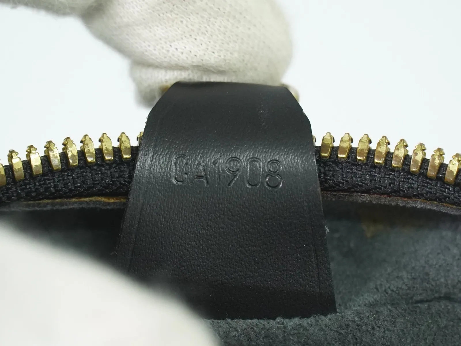 Louis Vuitton Voltaire Epi leather, Black, Leather, Shoulder Bag