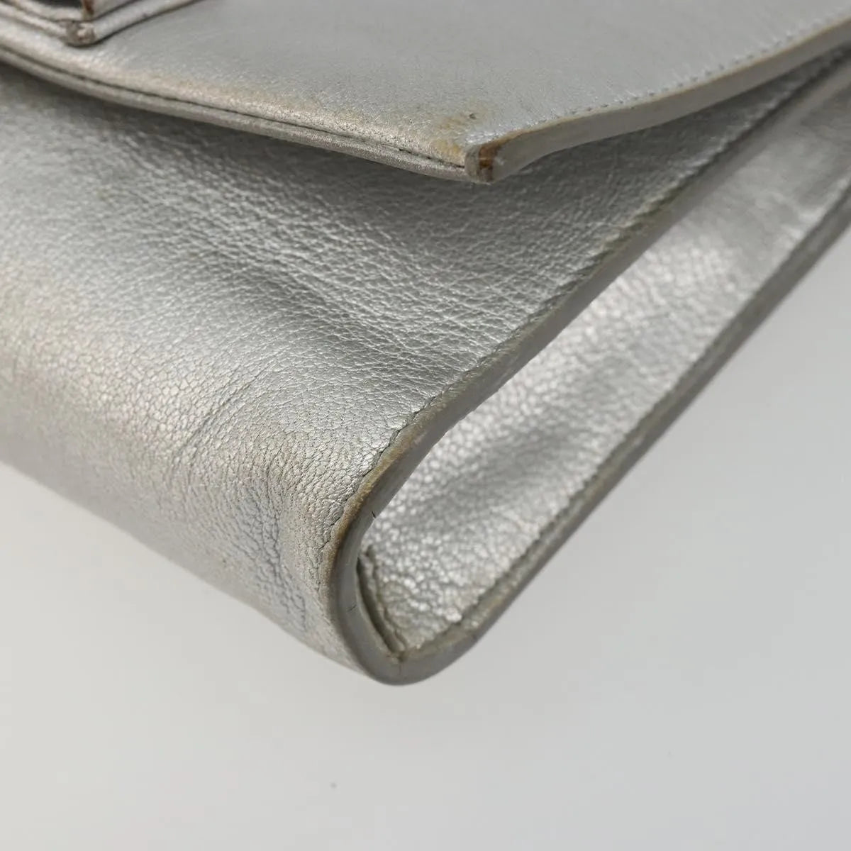Salvatore Ferragamo Vara Chain Flap Leather, Silver, Leather, Shoulder Bag