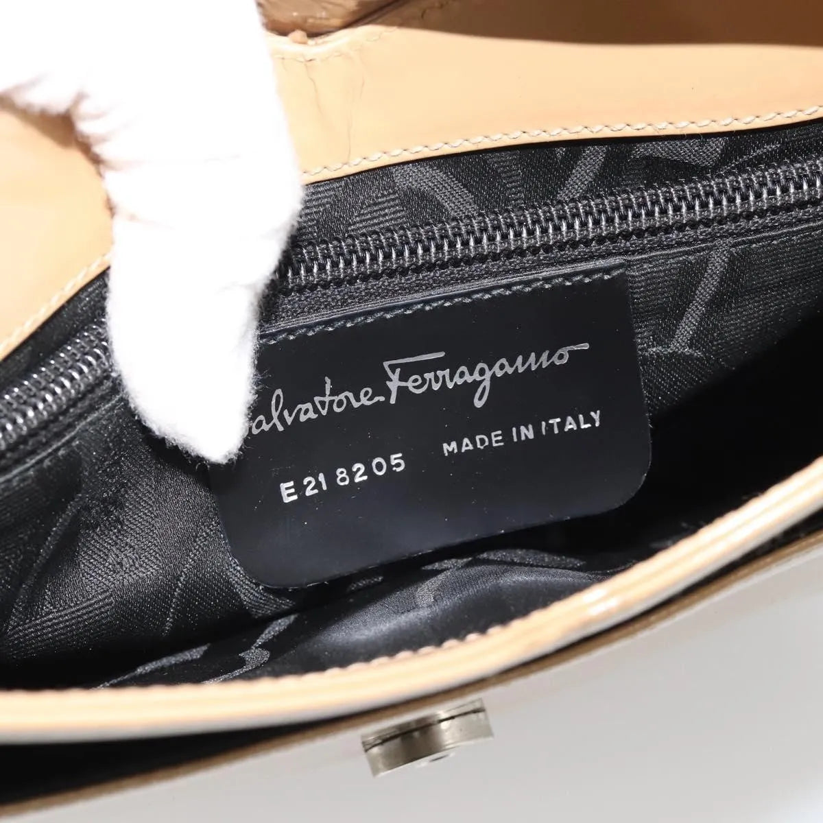 Salvatore Ferragamo Gancini Patent Leather, Beige, Patent Leather, Shoulder Bag